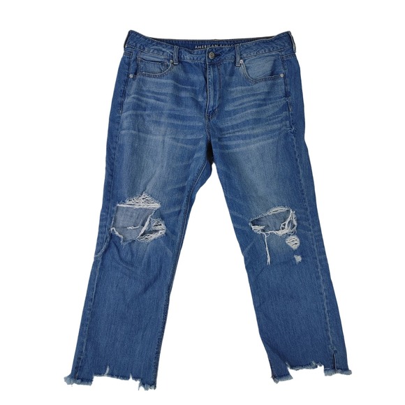 American Eagle Outfitters Denim - American Eagle Cropped Distressed Denim Jeans womens size 18